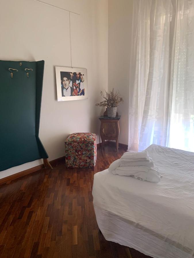 Altrove Bed and Breakfast Cagliari Buitenkant foto