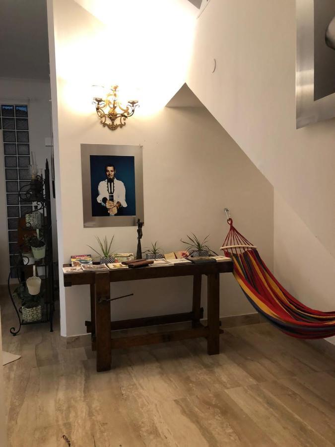 Altrove Bed and Breakfast Cagliari Buitenkant foto