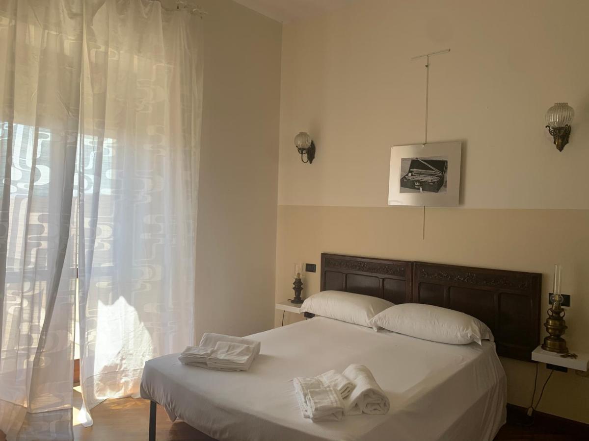 Altrove Bed and Breakfast Cagliari Buitenkant foto